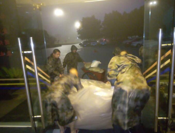 襄陽安保人員不應該出現(xiàn)哪些行為？湖北獵鷹保安公司為你介紹！