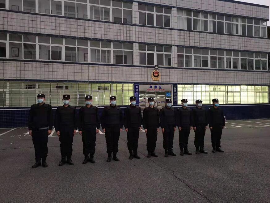 爭做文明市民，樂居文明城市！ 助力襄陽創文明，志愿服務有獵鷹！