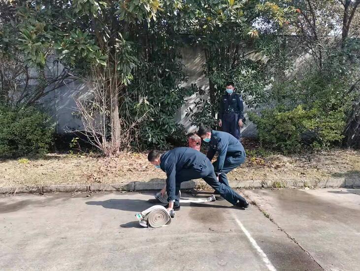 大型活動的時候，保安人員一般會制定這樣的應對措施的！