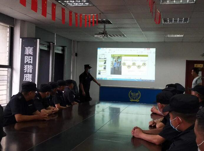 湖北獵鷹保安公司崗前培訓展示